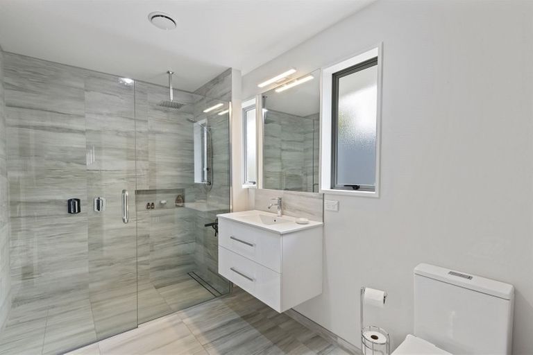 Photo of property in 137a Wilsons Road, Saint Martins, Christchurch, 8022