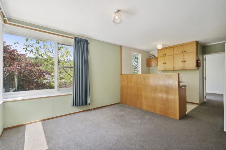 Photo of property in 2 Eden Street, Island Bay, Wellington, 6023