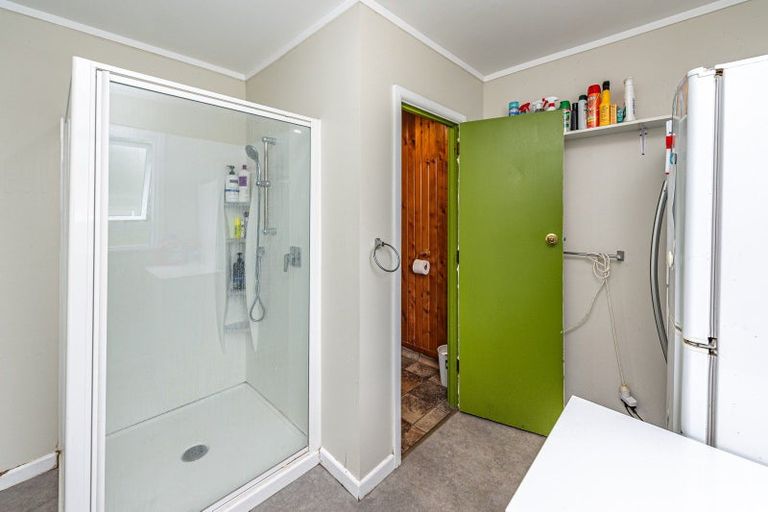 Photo of property in 2 Gonville Avenue, Gonville, Whanganui, 4501