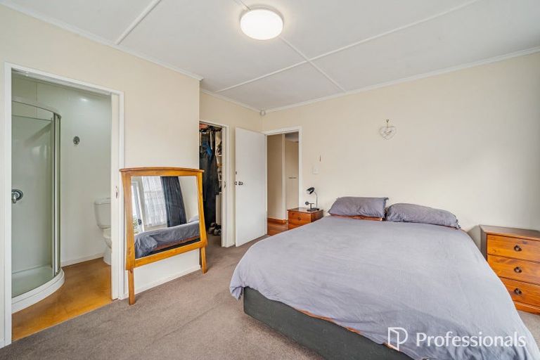 Photo of property in 1/102 Horoeka Street, Stokes Valley, Lower Hutt, 5019
