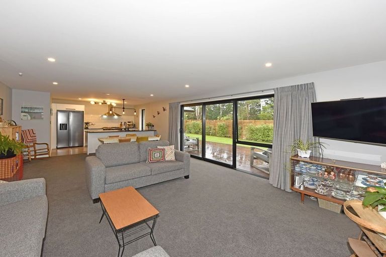 Photo of property in 2 Nicolau Avenue, Rolleston, 7615