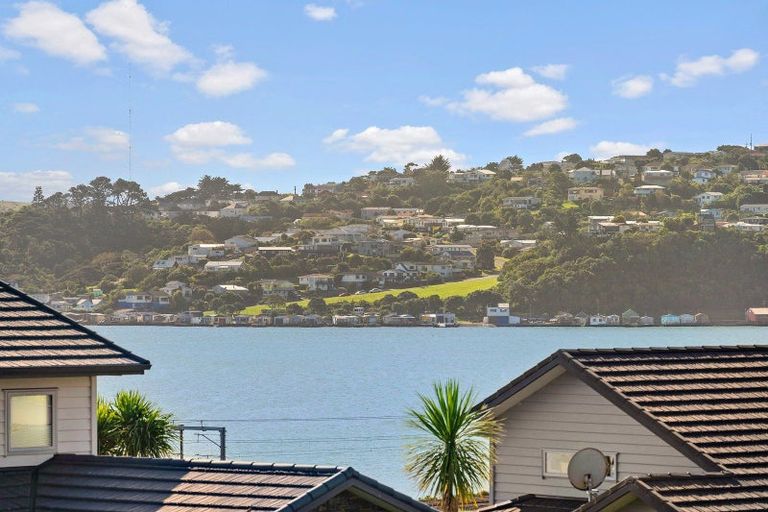 Photo of property in 13 John Burke Drive, Aotea, Porirua, 5024