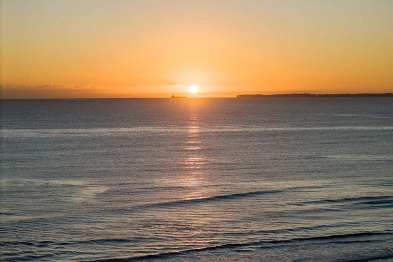Photo of property in 91 Marine Parade, Mount Maunganui, 3116