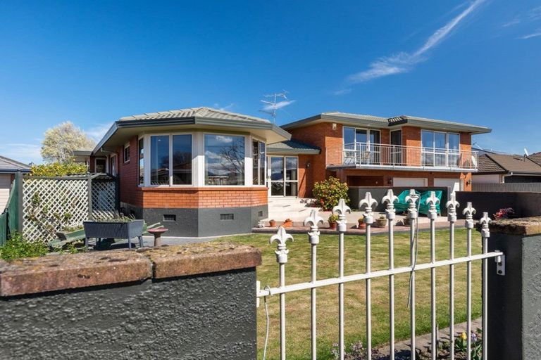 Photo of property in 21 Dillon Street, Blenheim, 7201