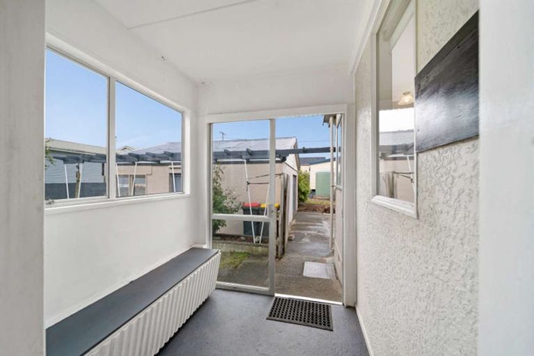 Photo of property in 23 Main Road, Owaka, 9535