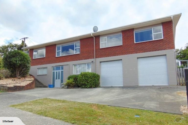 Photo of property in 2 Bowden Place, Te Awamutu, 3800