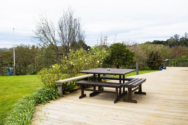 Photo of property in 2212 Matawai Road, Te Karaka, 4093
