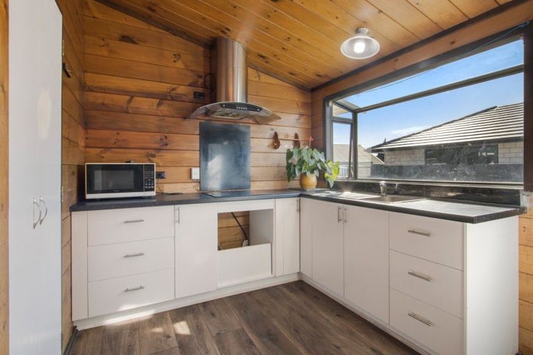 Photo of property in 8a Fencourt Crescent, Katikati, 3129