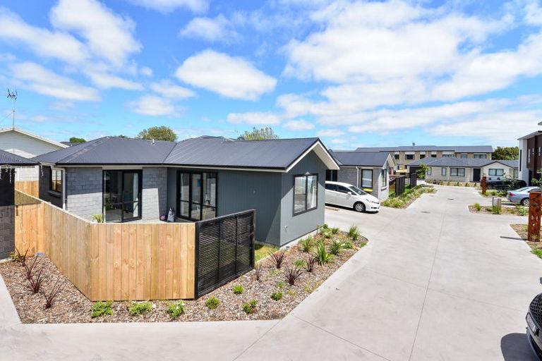 Photo of property in 14/37u North Ridge Drive, Rototuna North, Hamilton, 3210