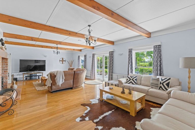 Photo of property in 74 Wanganui Road, Marton, 4788