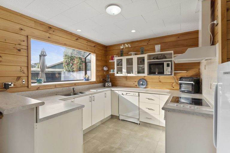 Photo of property in 118 Highsted Road, Casebrook, Christchurch, 8051