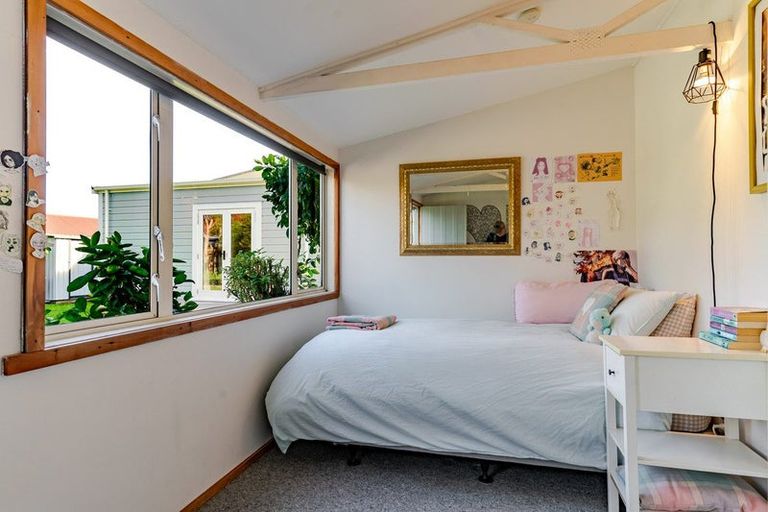 Photo of property in 34 Fisher Place, Carterton, 5713