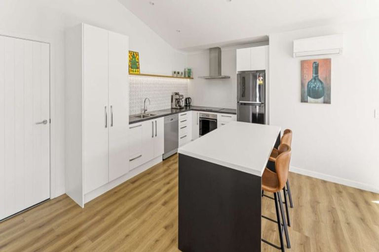 Photo of property in 10e Village Lane, Stoke, Nelson, 7011