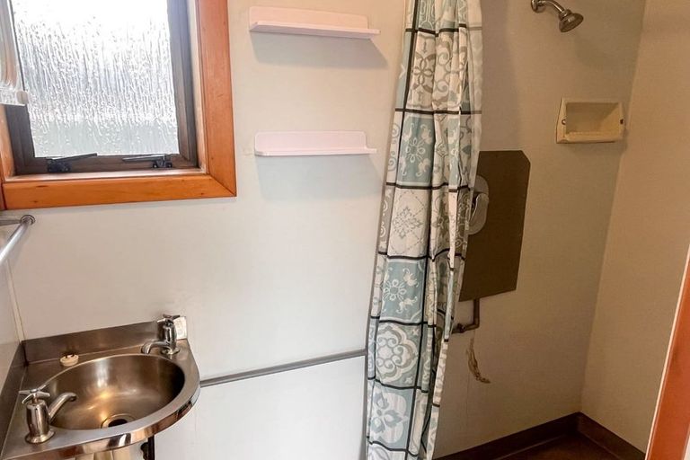 Photo of property in 18 Meadowville Avenue, Spreydon, Christchurch, 8024