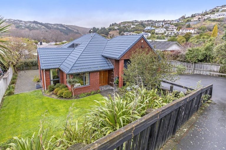 Photo of property in 15 Rossmore Terrace, Cashmere, Christchurch, 8022