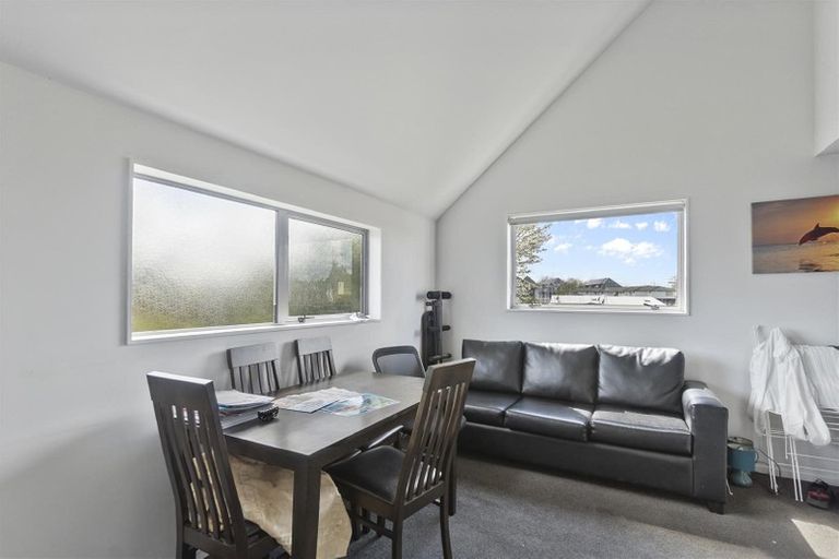 Photo of property in 7u3 Snead Place, Hamilton East, Hamilton, 3216