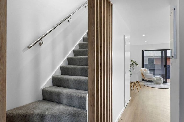 Photo of property in 106 Rattray Street, Riccarton, Christchurch, 8041