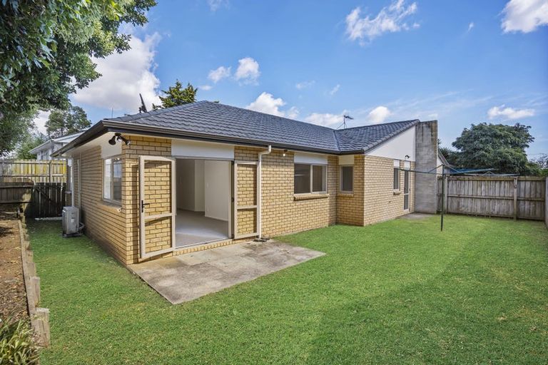 Photo of property in 70d Kayes Road, Pukekohe, 2120