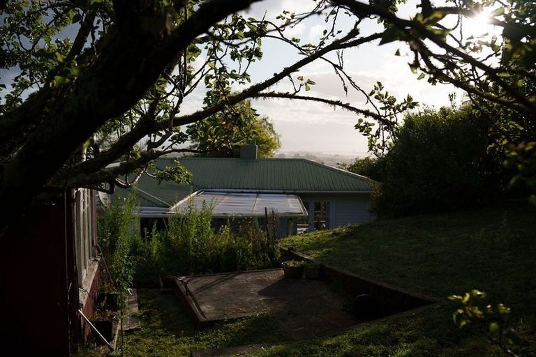Photo of property in 25 Maire Street, Tahunanui, Nelson, 7011
