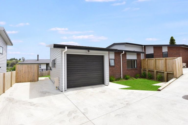 Photo of property in 28u2 Mckay Drive, Temple View, Hamilton, 3218