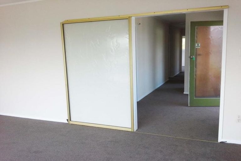 Photo of property in 8 Norwich Avenue, Spotswood, New Plymouth, 4310