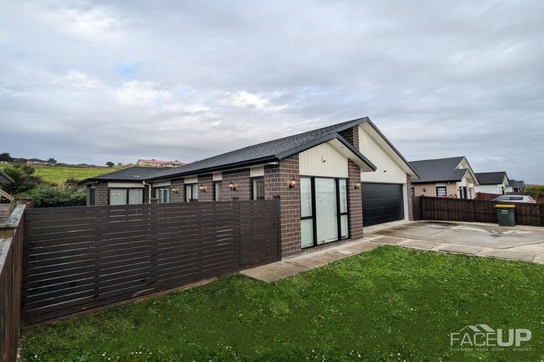 Photo of property in 21 Holcroft Street, Papakura, 2110