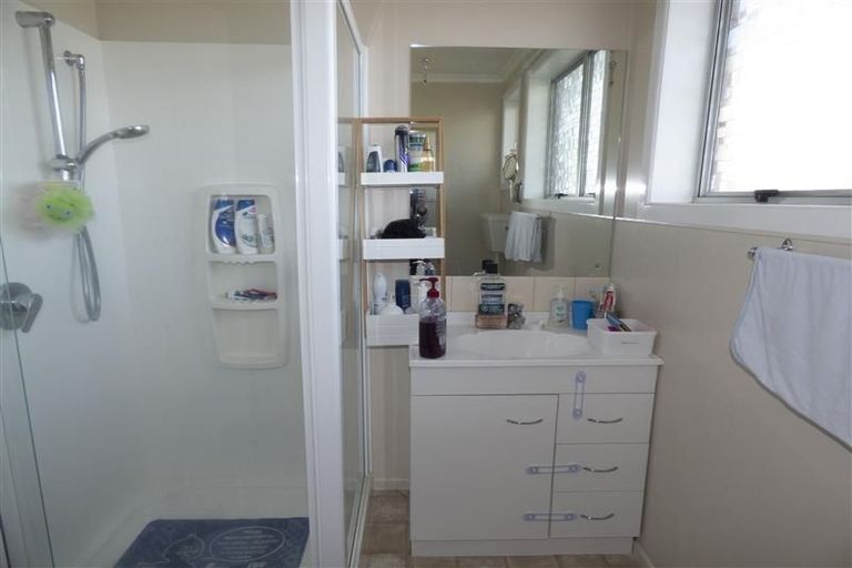 Photo of property in 5b Waimea Street, Westown, New Plymouth, 4310