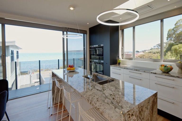 Photo of property in 38a Moana Road, Plimmerton, Porirua, 5026
