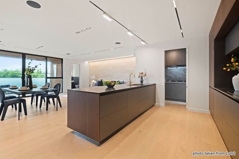 Photo of property in 48c Merani Street, Belmont, Auckland, 0622