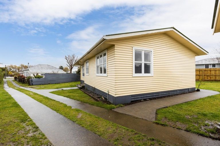 Photo of property in 66 Cloten Road, Stratford, 4332