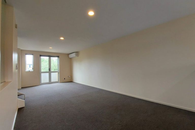 Photo of property in 7 Albionvale Road, Glen Eden, Auckland, 0602
