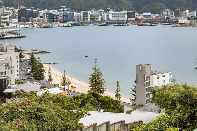 Photo of property in 3a/22 Telford Terrace, Oriental Bay, Wellington, 6011