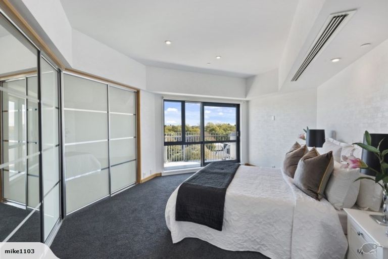 Photo of property in Gloucester Towers, 28/28 Gloucester Street, Christchurch Central, Christchurch, 8013