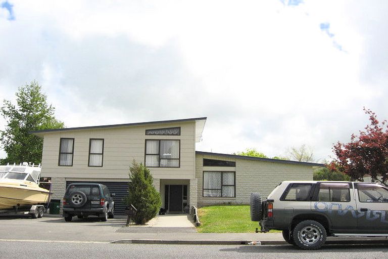 Photo of property in 47 Parkhouse Drive, Rangiora, 7400