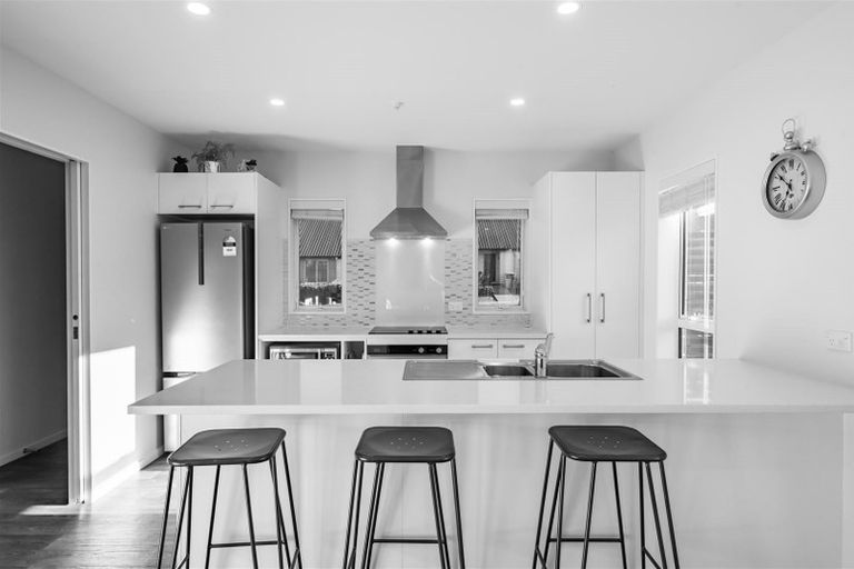 Photo of property in 68 Prado Drive, Pukekohe, 2120