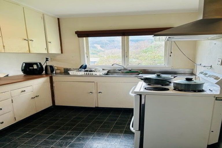 Photo of property in 16 Sowman Street, The Brook, Nelson, 7010