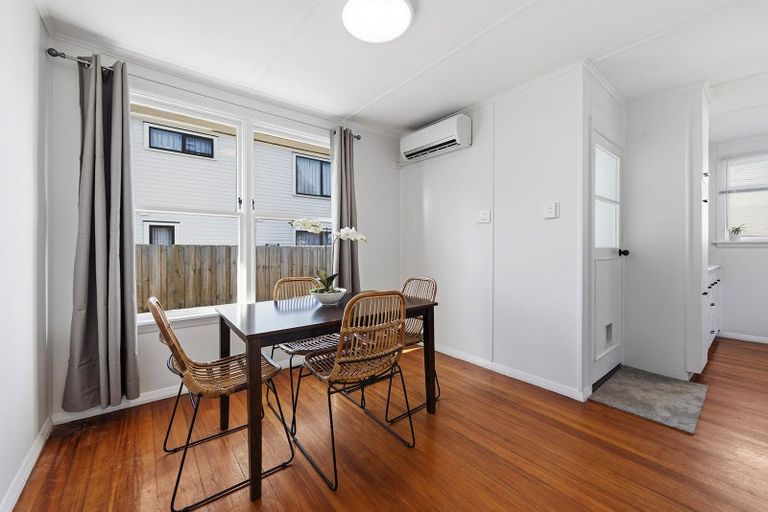 Photo of property in 31 Paddington Street, Northcote, Christchurch, 8052