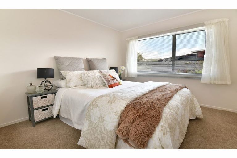 Photo of property in 8 Manuka Street, Orewa, 0931