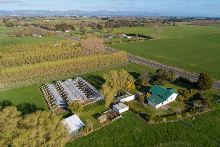 Photo of property in 582 Milson Line, Newbury, Palmerston North, 4478