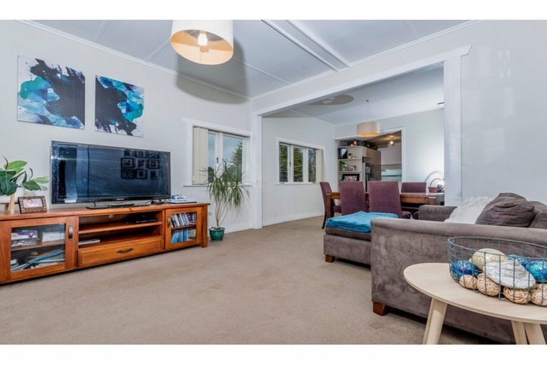 Photo of property in 1/52 Jellicoe Road, Manurewa, Auckland, 2102