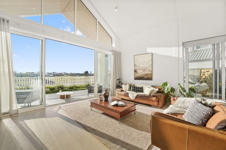 Photo of property in 24 Montiicola Drive, Papamoa Beach, Papamoa, 3118