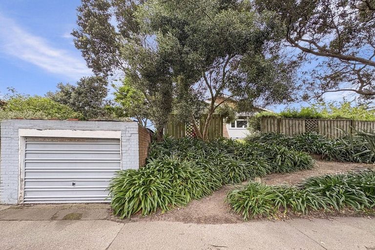 Photo of property in 51 Bedford Avenue, Gonville, Whanganui, 4501