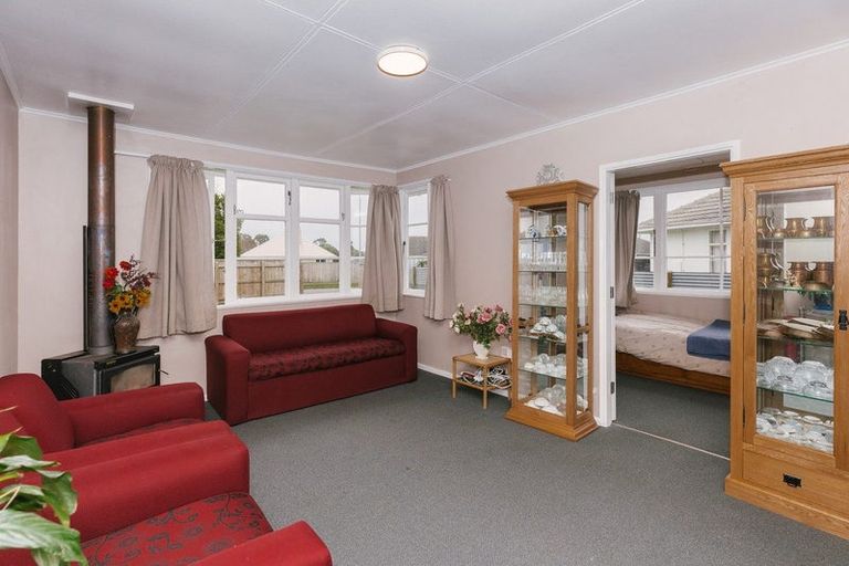 Photo of property in 45 Tweed Street, Roslyn, Palmerston North, 4414