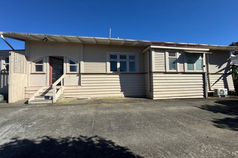Photo of property in 17 Mill Street, Marton, 4710