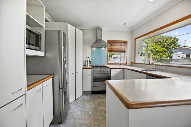 Photo of property in 55 Casey Avenue, Fairfield, Hamilton, 3214