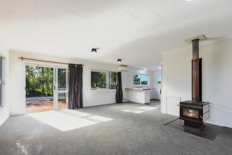 Photo of property in 19 Goddard Road, Tasman, Upper Moutere, 7173