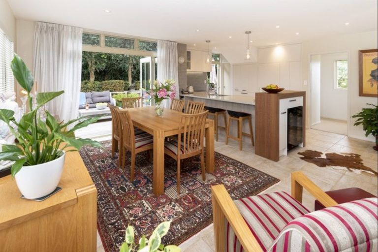 Photo of property in 22a Morrow Avenue, Bucklands Beach, Auckland, 2012