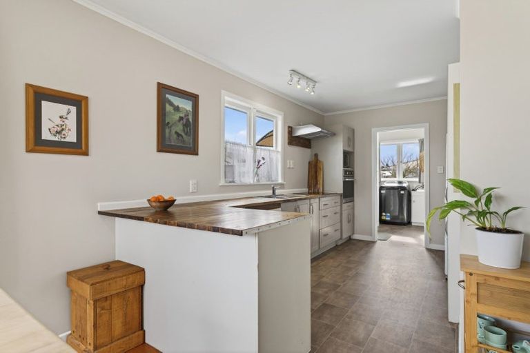 Photo of property in 11 Erin Street, Tikipunga, Whangarei, 0112