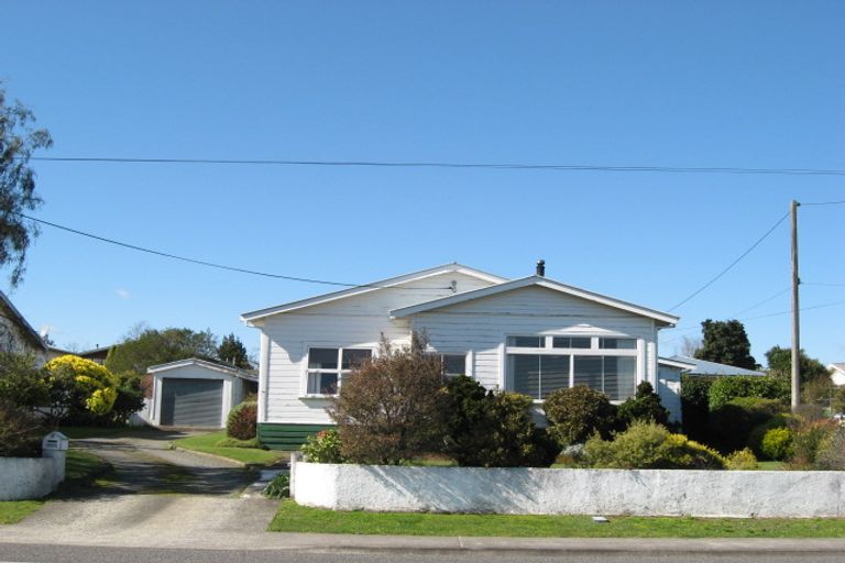 Photo of property in 43 Racecourse Road, Waipukurau, 4200