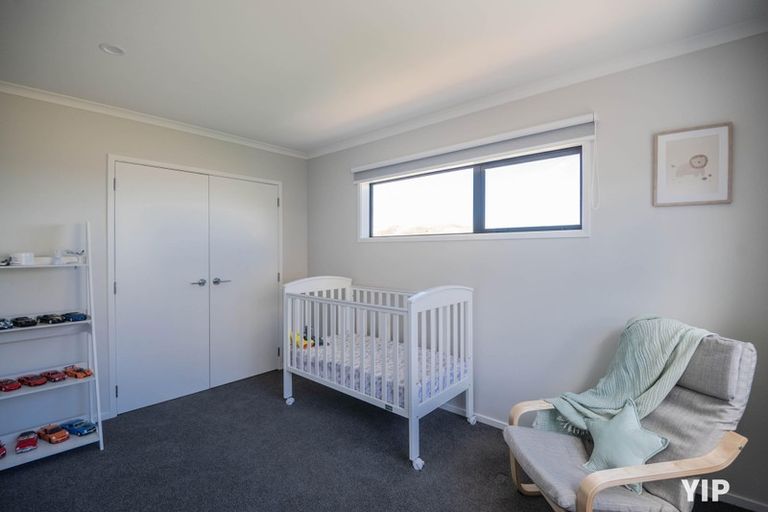 Photo of property in 130 Amesbury Drive, Churton Park, Wellington, 6037